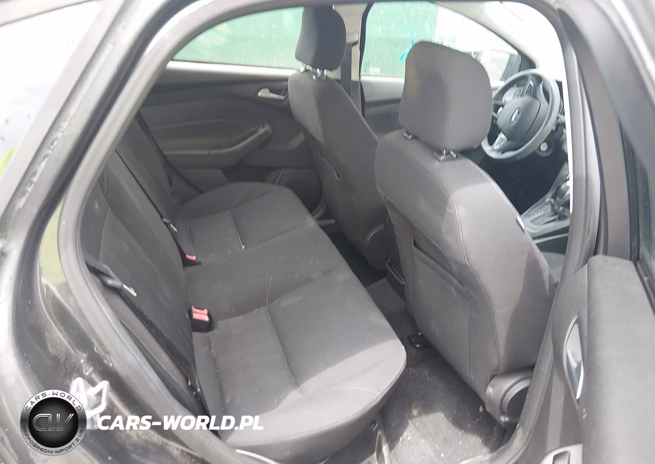 2015 Ford Focus Se VIN:1FADP3F2XFL304439 - 8