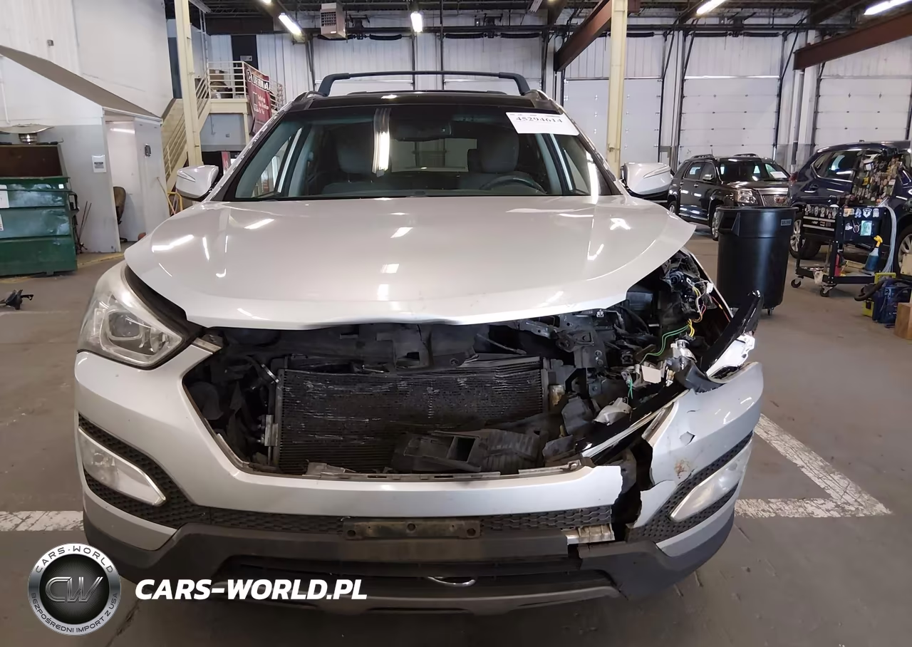 2016 Hyundai Santa Fe Sport 2.4L VIN:5XYZUDLB8GG323894 - 13