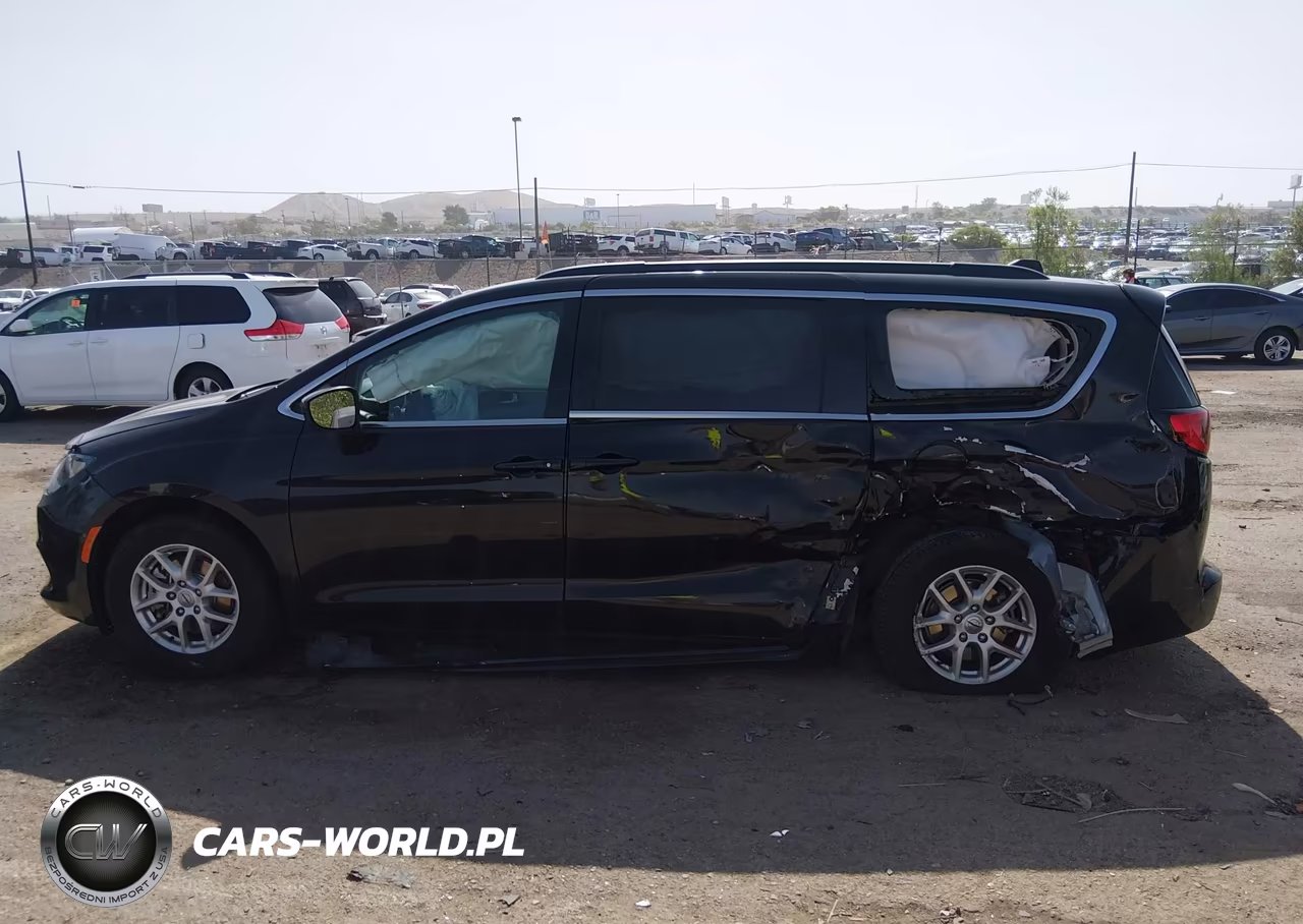 2021 Chrysler Voyager Lxi VIN:2C4RC1DG3MR547805 - 15