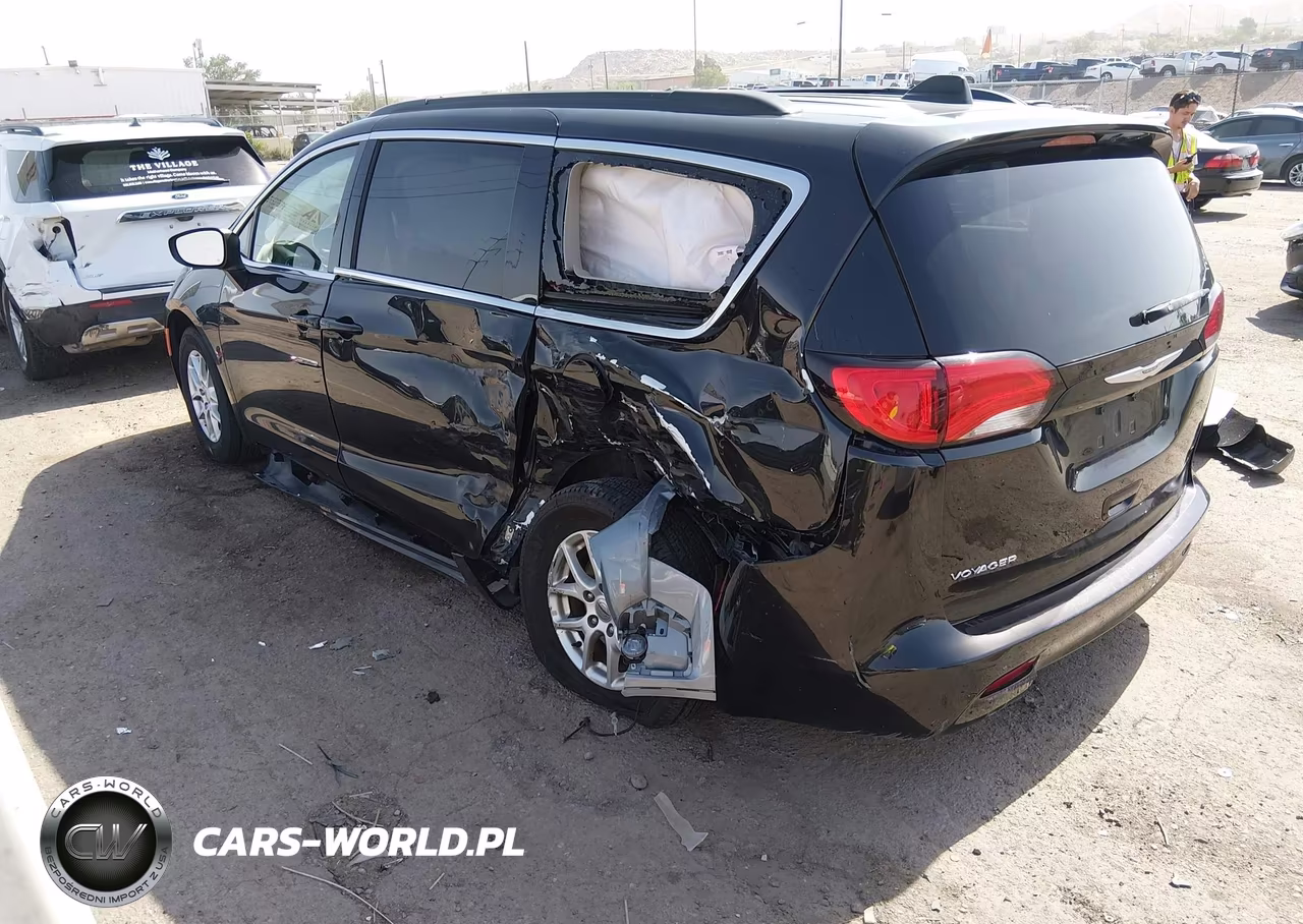 2021 Chrysler Voyager Lxi VIN:2C4RC1DG3MR547805 - 3