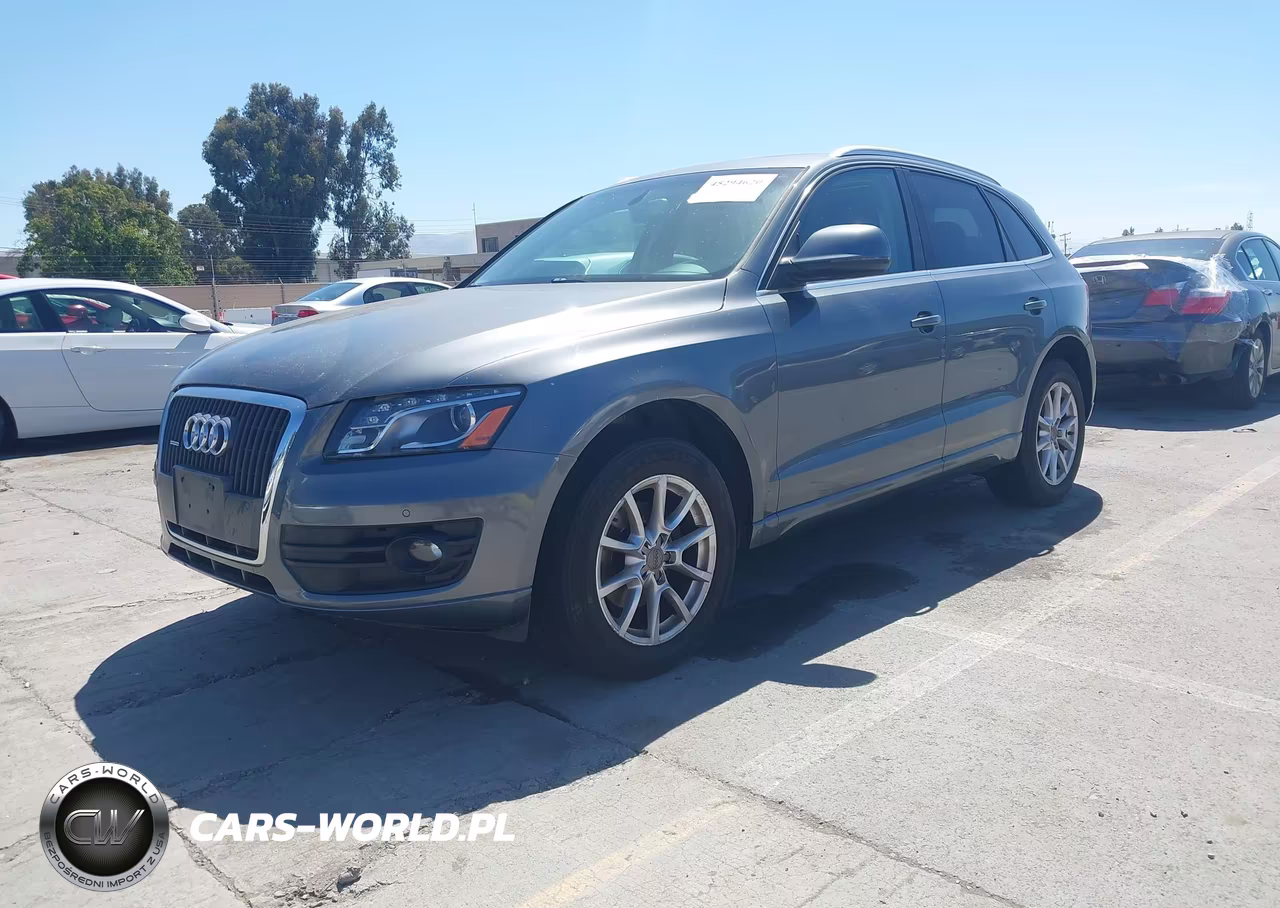 2012 Audi Q5 2.0T Premium VIN:WA1LFAFP1CA034043 - 2