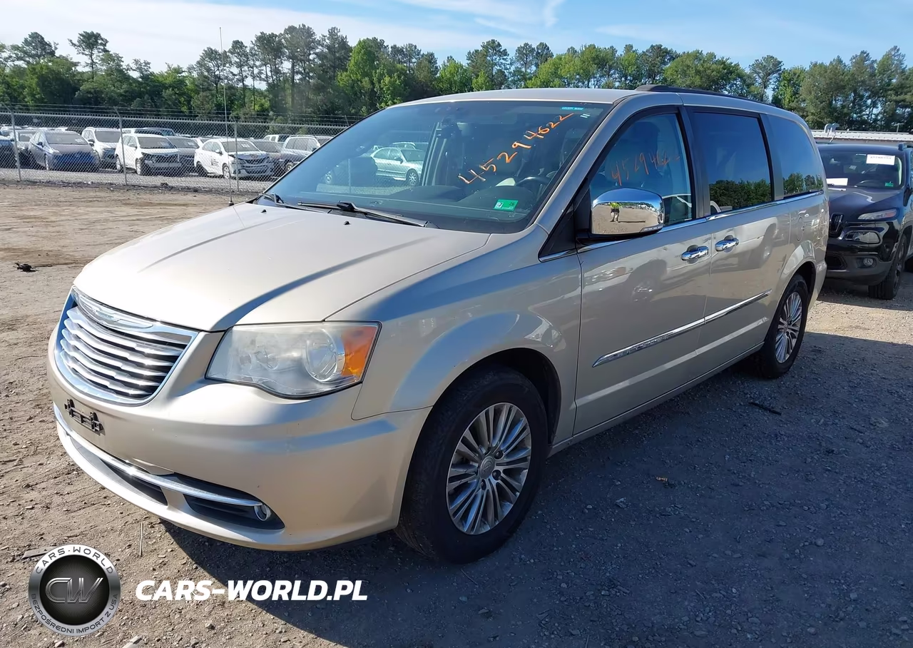 2013 Chrysler Town & Country Touring-L VIN:2C4RC1CG8DR712233 - 2