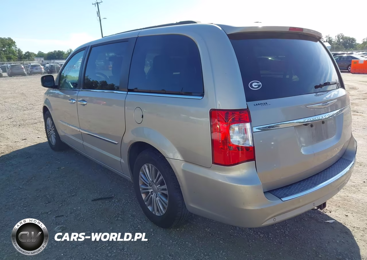 2013 Chrysler Town & Country Touring-L VIN:2C4RC1CG8DR712233 - 3