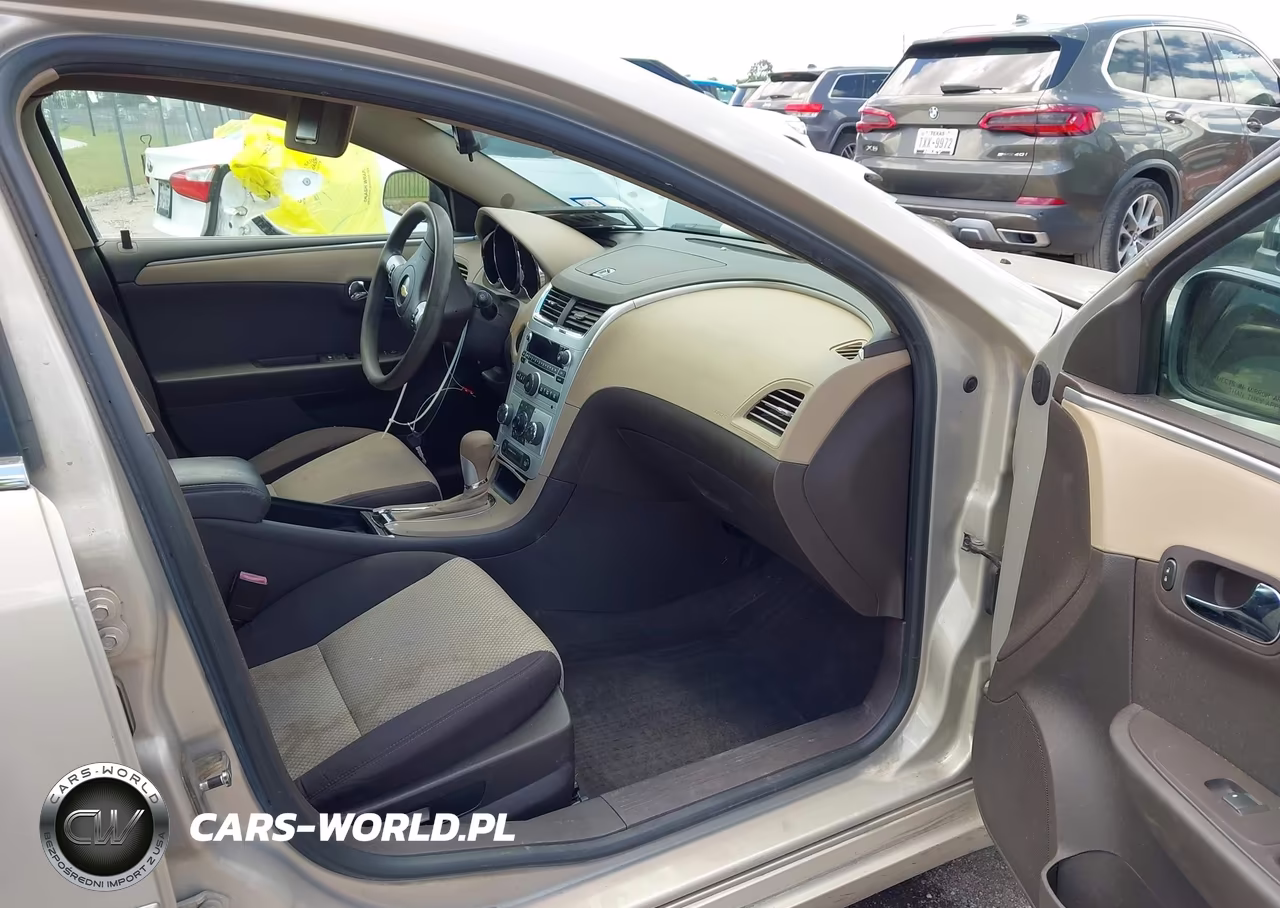 2011 Chevrolet Malibu Ls VIN:1G1ZB5E17BF211964 - 5