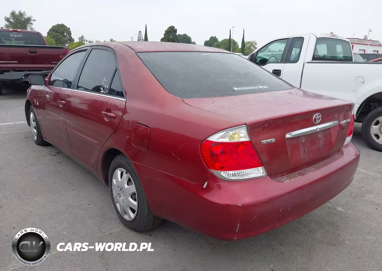 2006 Toyota Camry Le VIN:4T1BE32K26U124150 - 3