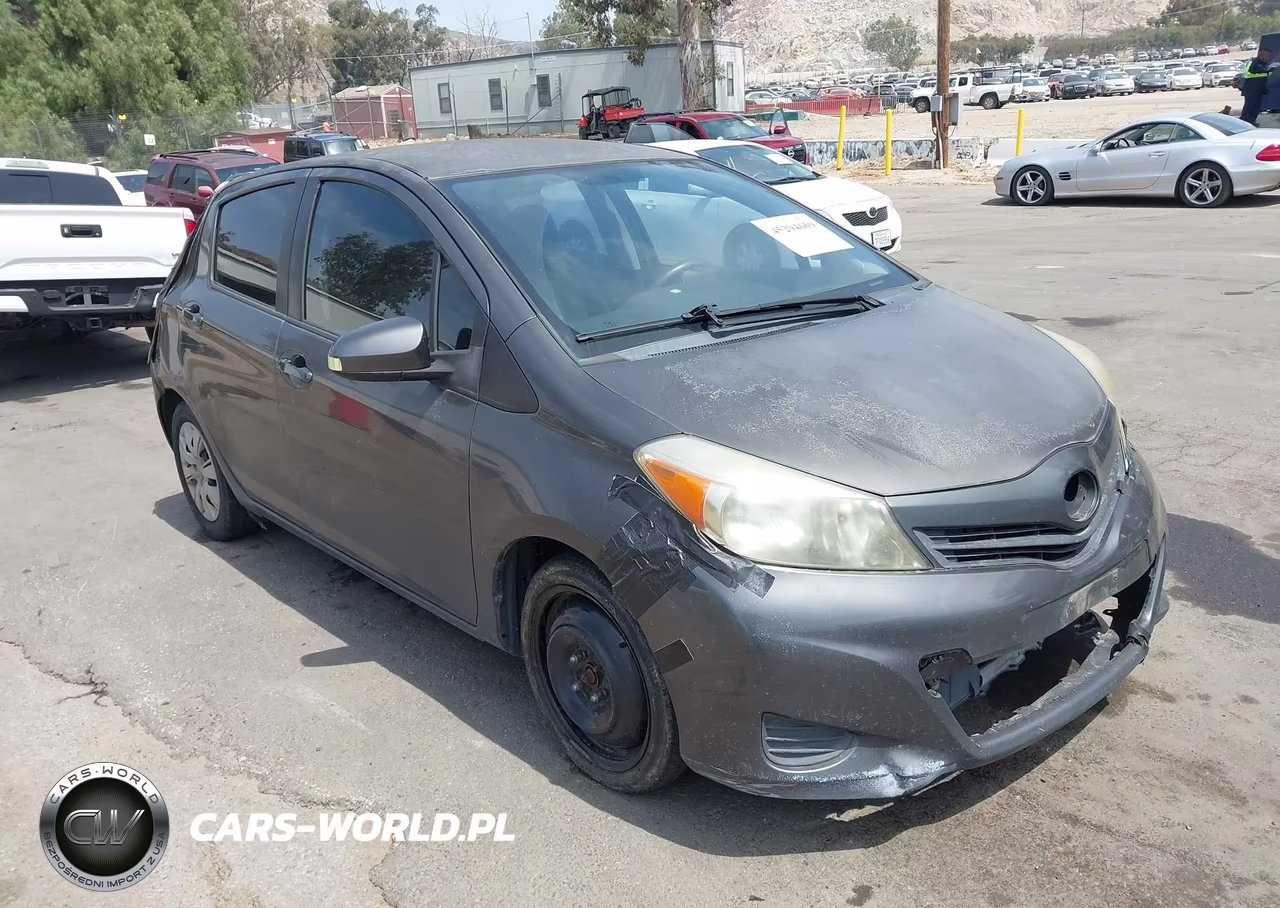 2012 Toyota Yaris Le
