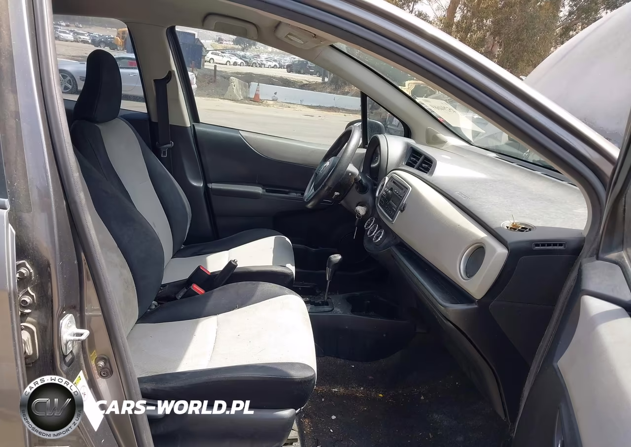 2012 Toyota Yaris Le VIN:JTDKTUD35CD520333 - 5