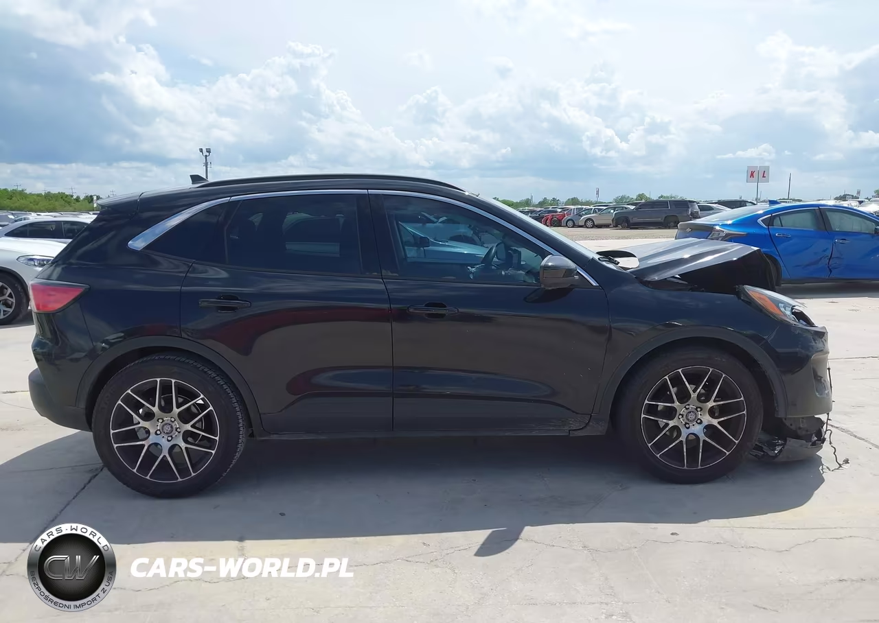 2021 Ford Escape Se VIN:1FMCU0G62MUA37072 - 13