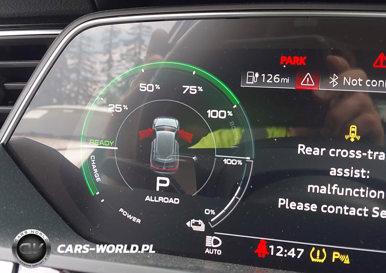 2022 Audi E-Tron Premium Quattro VIN:WA1AAAGE0NB007464 - 18