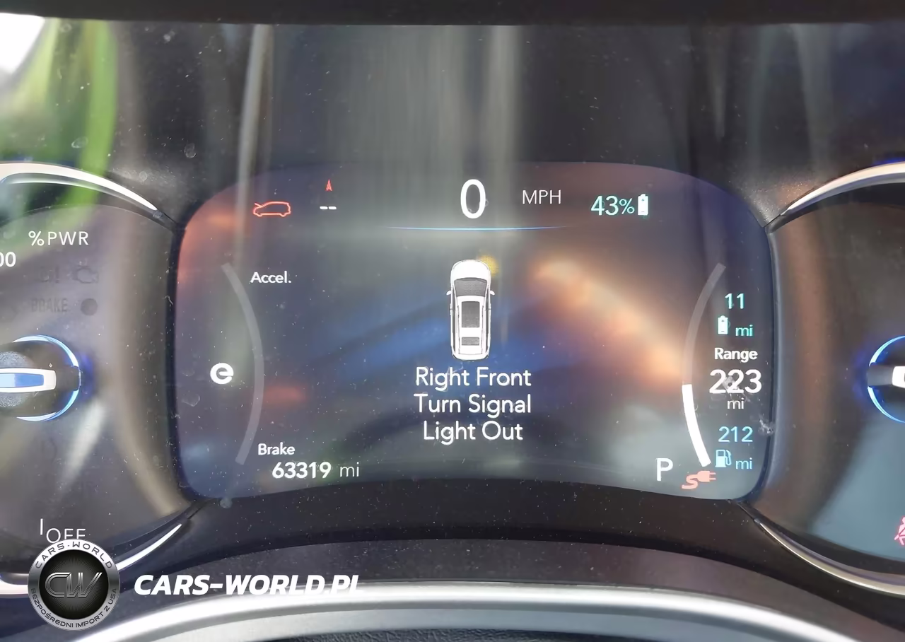 2022 Chrysler Pacifica Hybrid Touring L VIN:2C4RC1L75NR187780 - 21