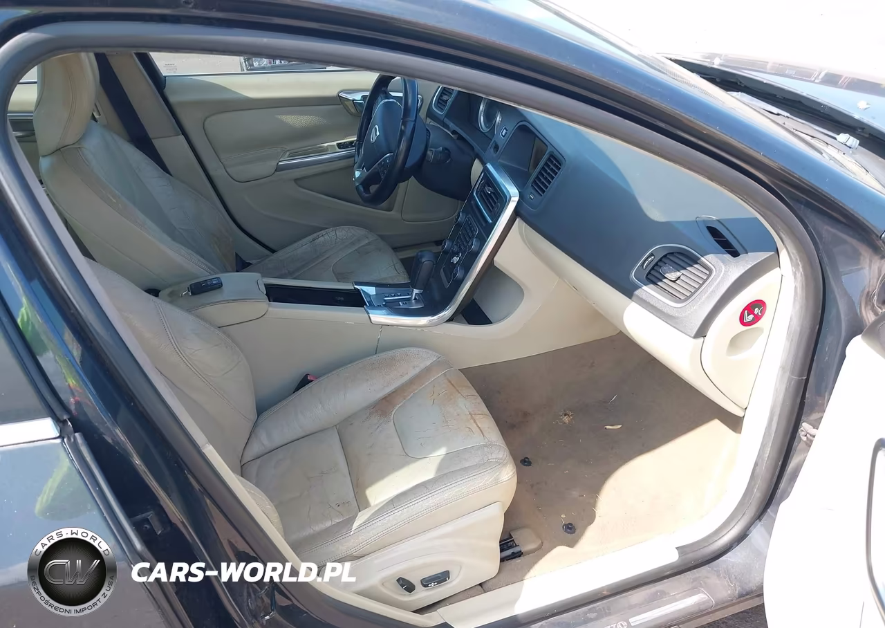 2012 Volvo S60 T5 VIN:YV1622FS7C2115870 - 5
