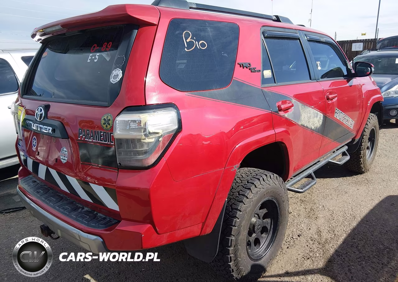2019 Toyota 4Runner Trd Off Road Premium VIN:JTEBU5JR8K5653698 - 4