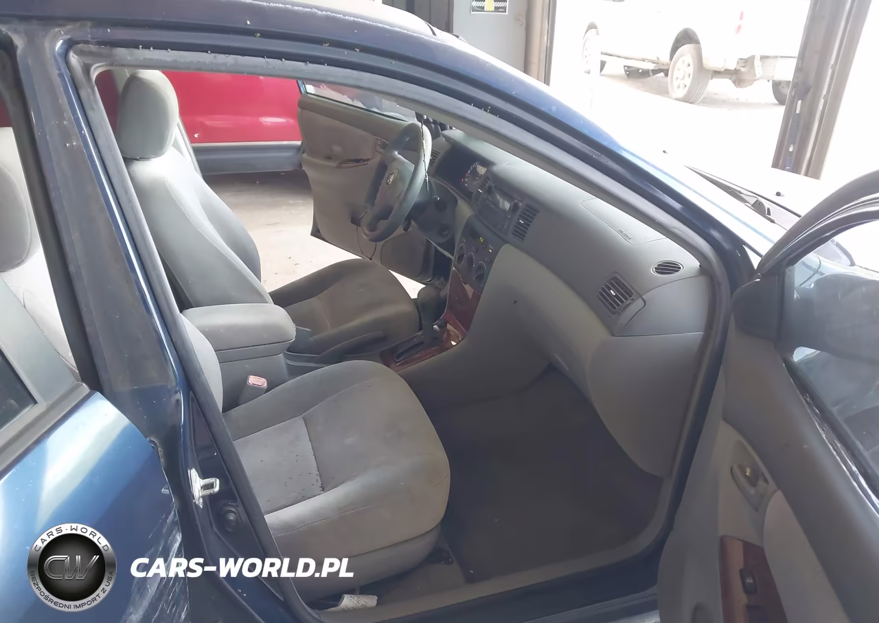 2005 Toyota Corolla Le VIN:1NXBR32E75Z377199 - 5