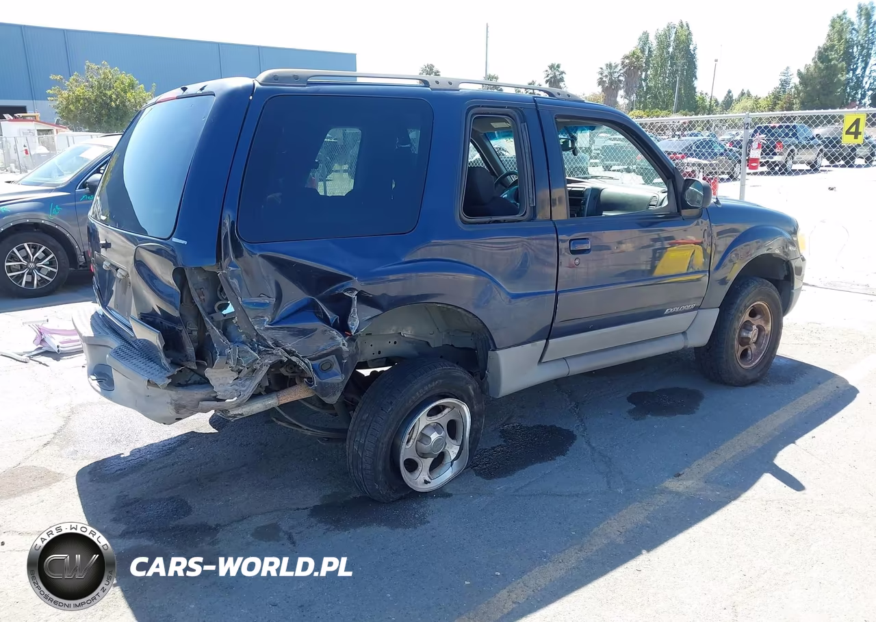 2002 Ford Explorer Sport VIN:1FMYU60E72UC55922 - 4
