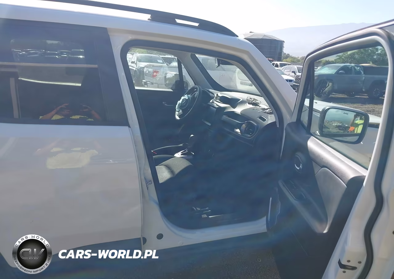 2022 Jeep Renegade Sport 4X4 VIN:ZACNJDA13NPN46243 - 5