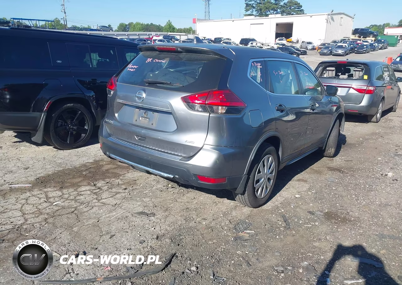 2017 Nissan Rogue S VIN:KNMAT2MV9HP503526 - 4