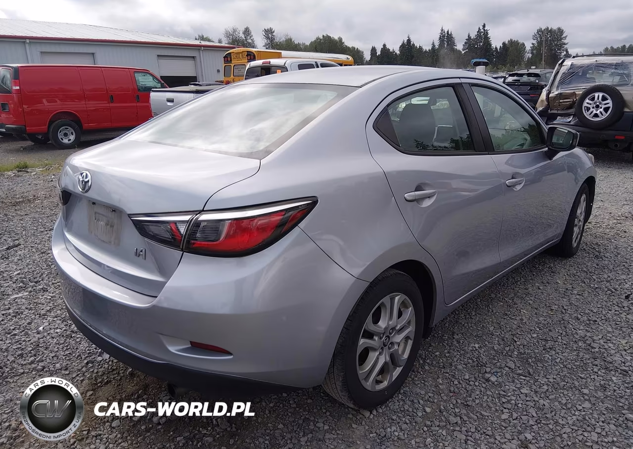 2017 Toyota Yaris Ia VIN:3MYDLBYV8HY184126 - 4