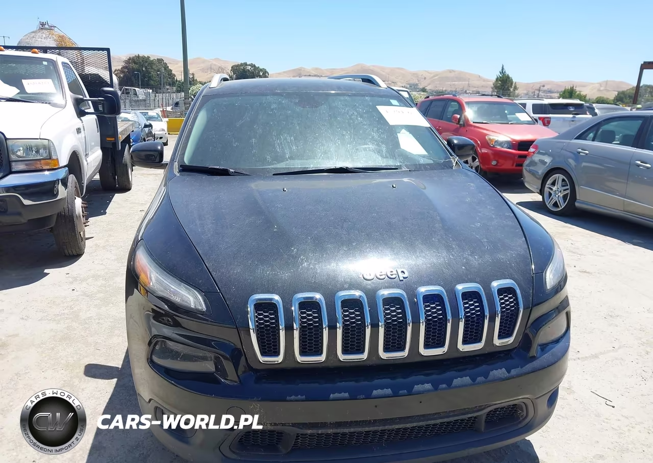 2014 Jeep Cherokee Latitude VIN:1C4PJLCB9EW143687 - 6