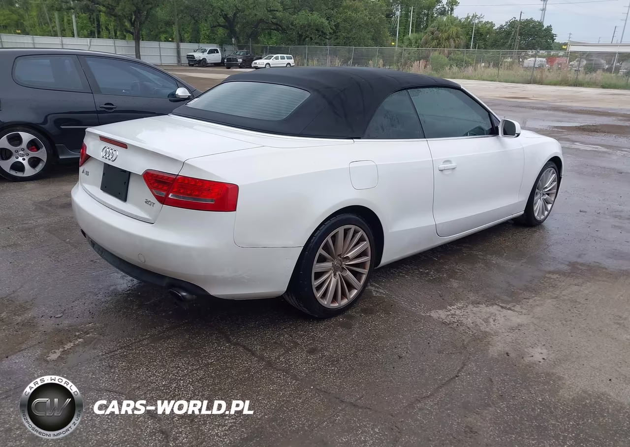 2010 Audi A5 2.0T Premium VIN:WAUJFAFH8AN017586 - 4