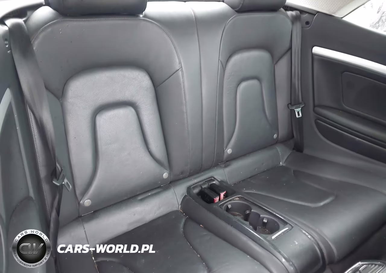 2010 Audi A5 2.0T Premium VIN:WAUJFAFH8AN017586 - 8