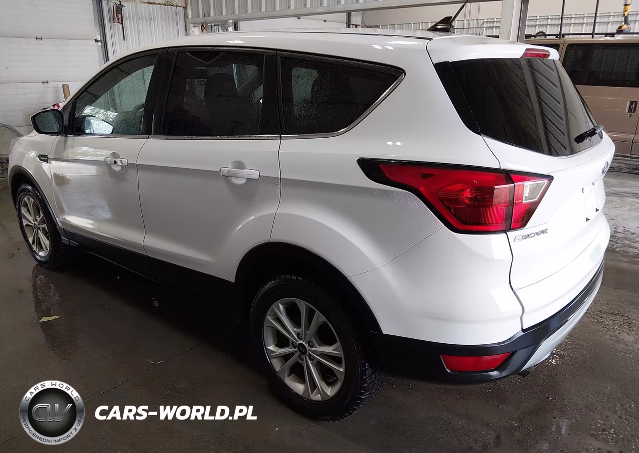 2019 Ford Escape Se VIN:1FMCU9GD2KUB83858 - 3