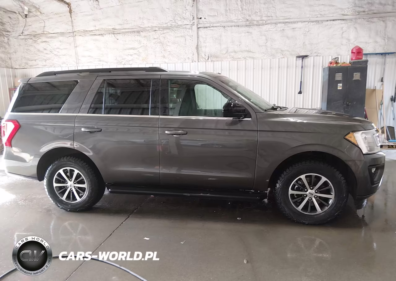 2018 Ford Expedition Xl VIN:1FMJU1GT1JEA50825 - 16