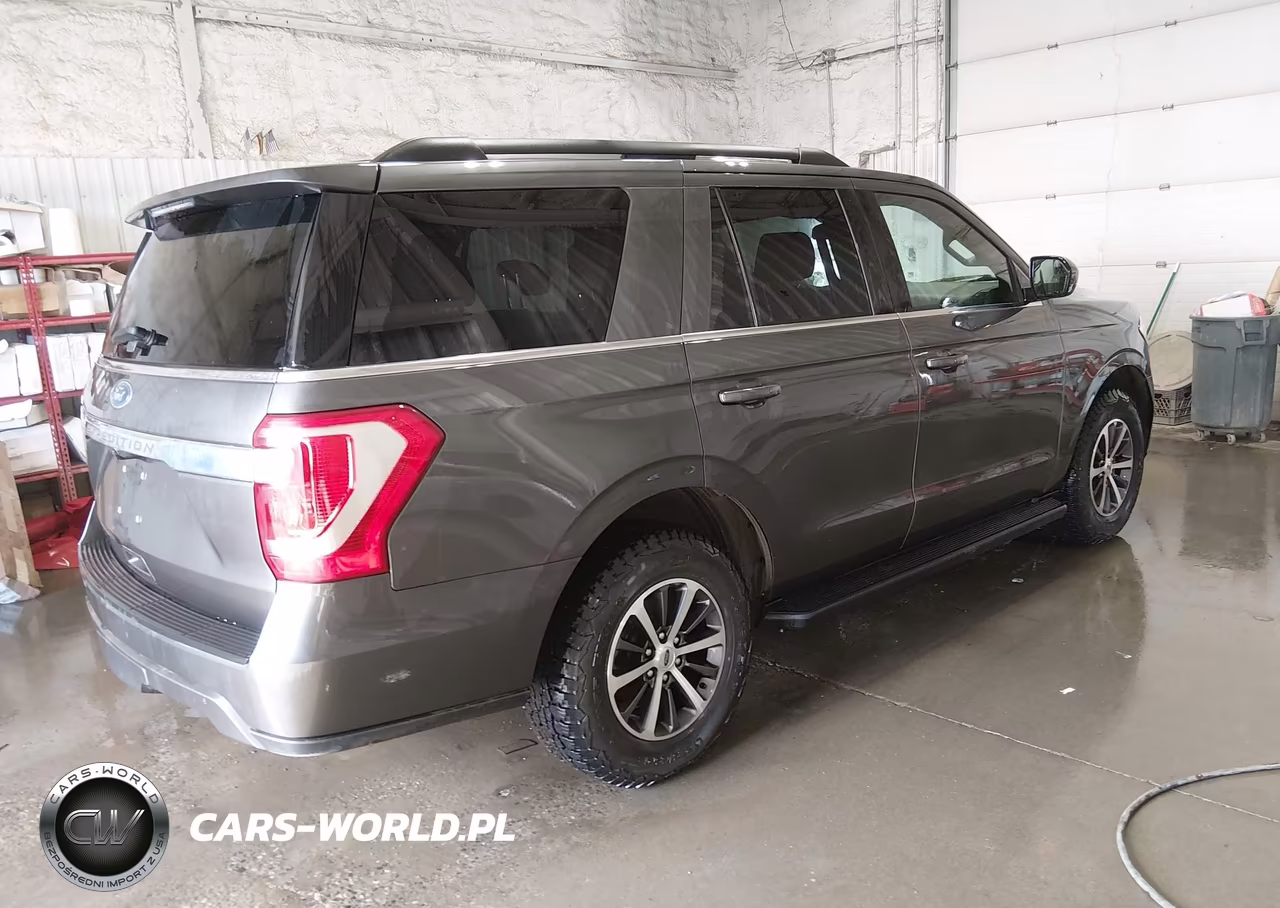2018 Ford Expedition Xl VIN:1FMJU1GT1JEA50825 - 4