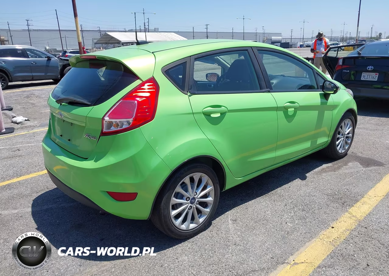 2014 Ford Fiesta Se VIN:3FADP4EJ8EM142628 - 4