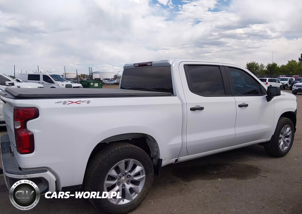2021 Chevrolet Silverado 1500 4Wd Short Bed Custom VIN:3GCPYBEK7MG446967 - 14