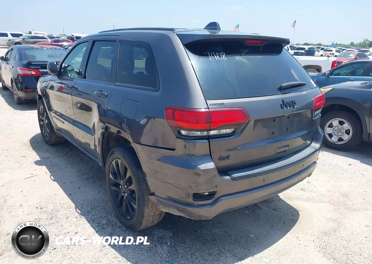 2018 Jeep Grand Cherokee Altitude 4X2 VIN:1C4RJEAG9JC197408 - 3