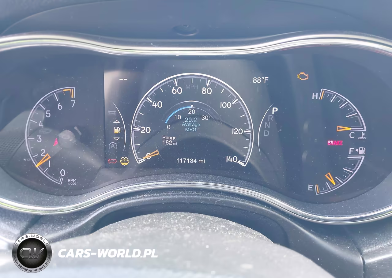 2018 Jeep Grand Cherokee Altitude 4X2 VIN:1C4RJEAG9JC197408 - 7