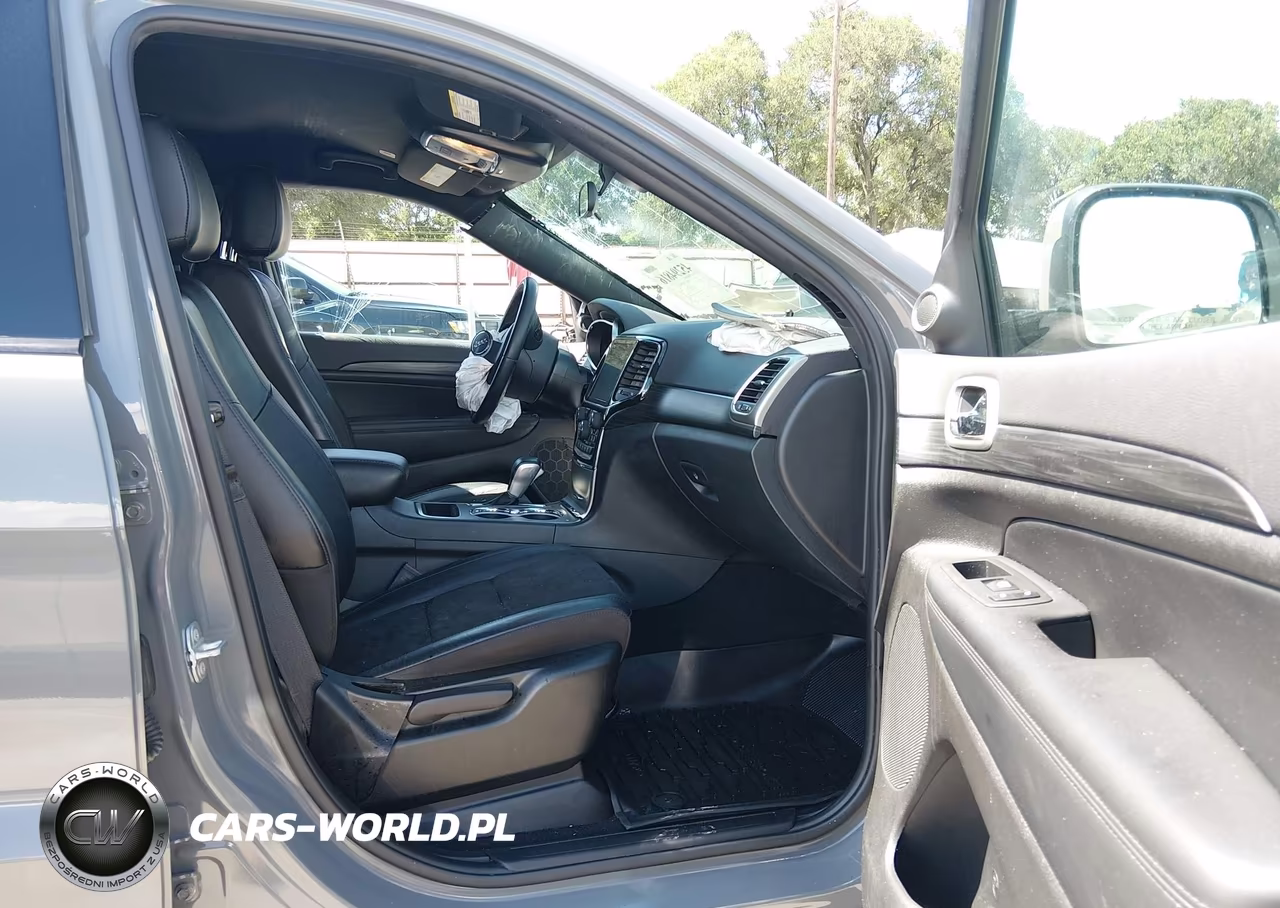 2021 Jeep Grand Cherokee Laredo X 4X4 VIN:1C4RJFAG6MC772106 - 5