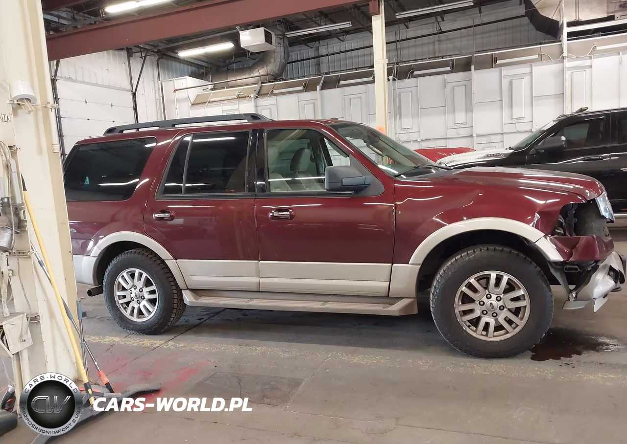 2010 Ford Expedition Eddie Bauer-King Ranch VIN:1FMJU1J54AEB57068 - 13