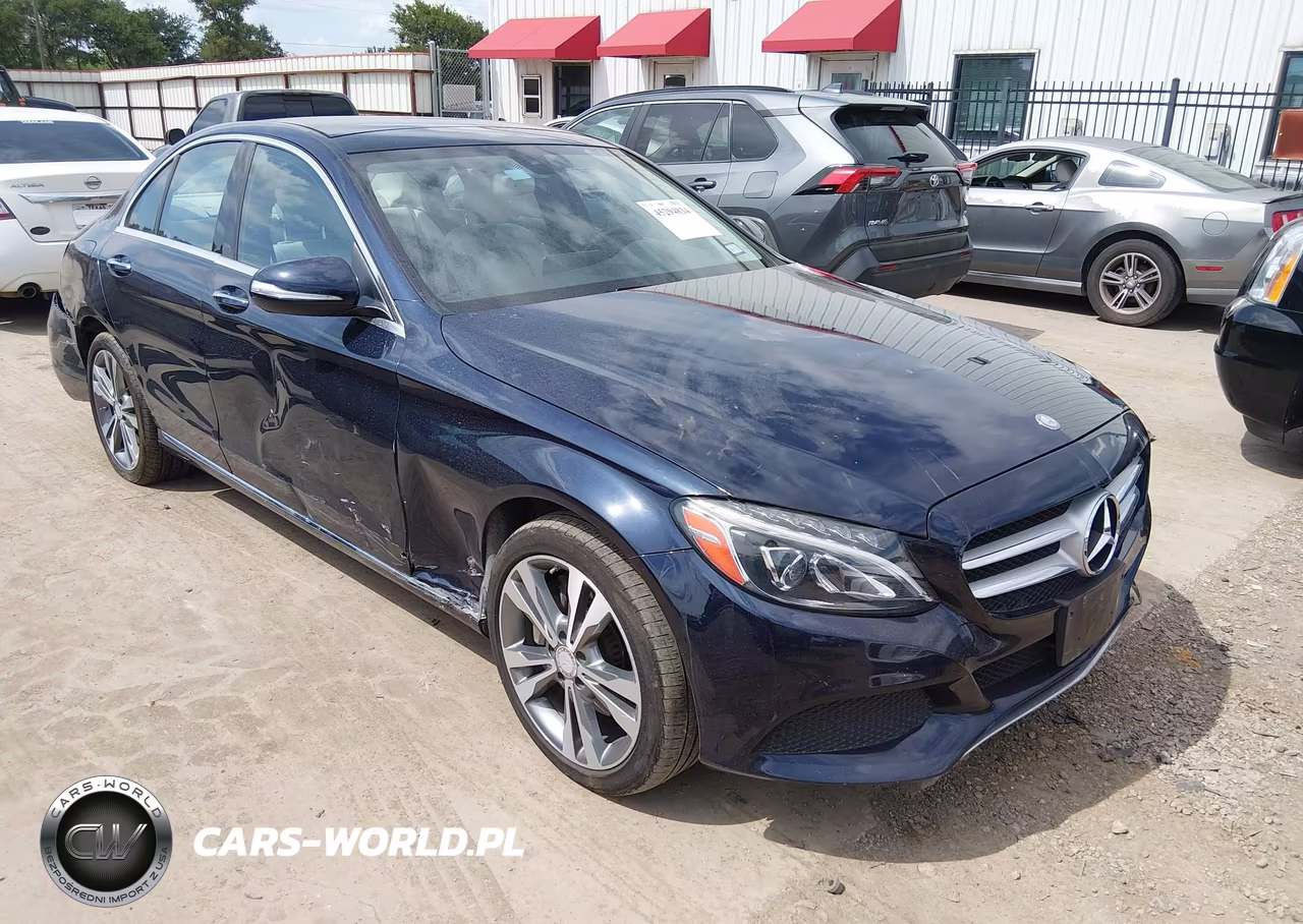 2015 Mercedes-Benz C 300 4Matic – zdjęcie 1 z 16