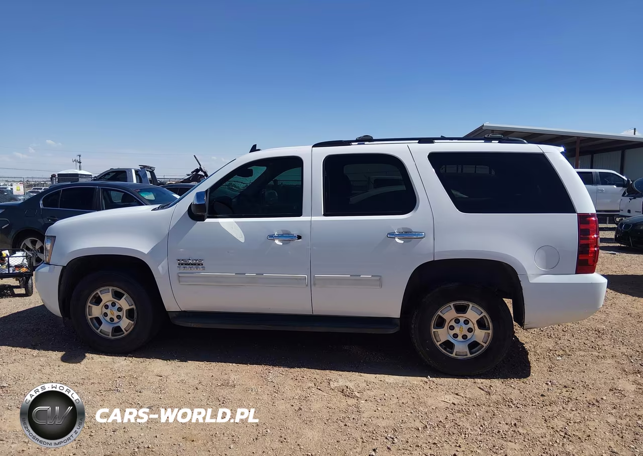 2012 Chevrolet Tahoe Ls VIN:1GNSCAE05CR258679 - 14