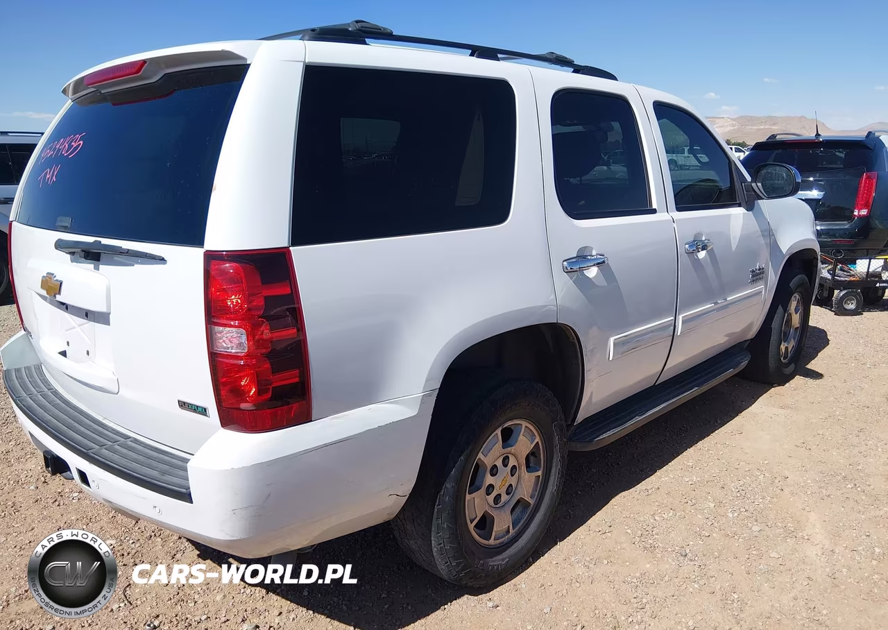 2012 Chevrolet Tahoe Ls VIN:1GNSCAE05CR258679 - 4