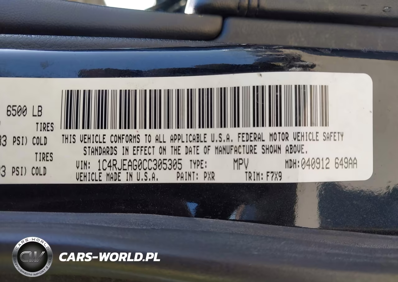 2012 Jeep Grand Cherokee Laredo VIN:1C4RJEAG0CC305305 - 9