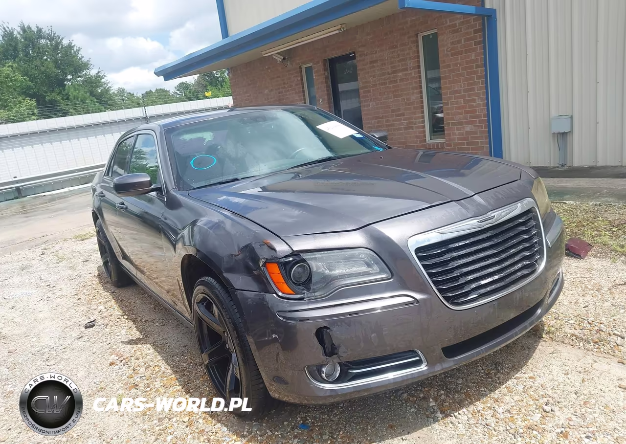 2014 Chrysler 300 300S – zdjęcie 1 z 17