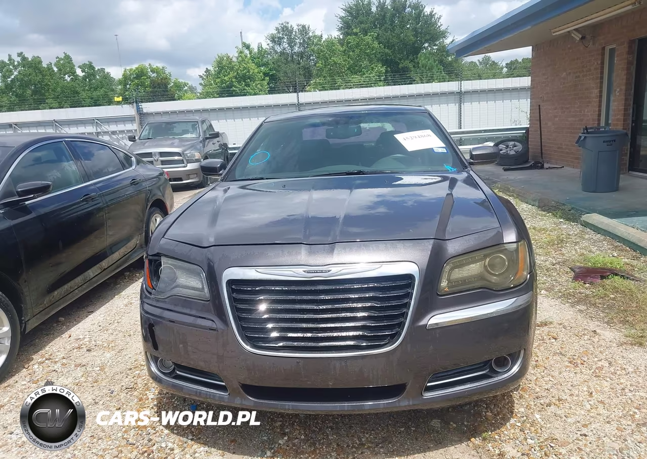 2014 Chrysler 300 300S VIN:2C3CCABG1EH145303 - 12