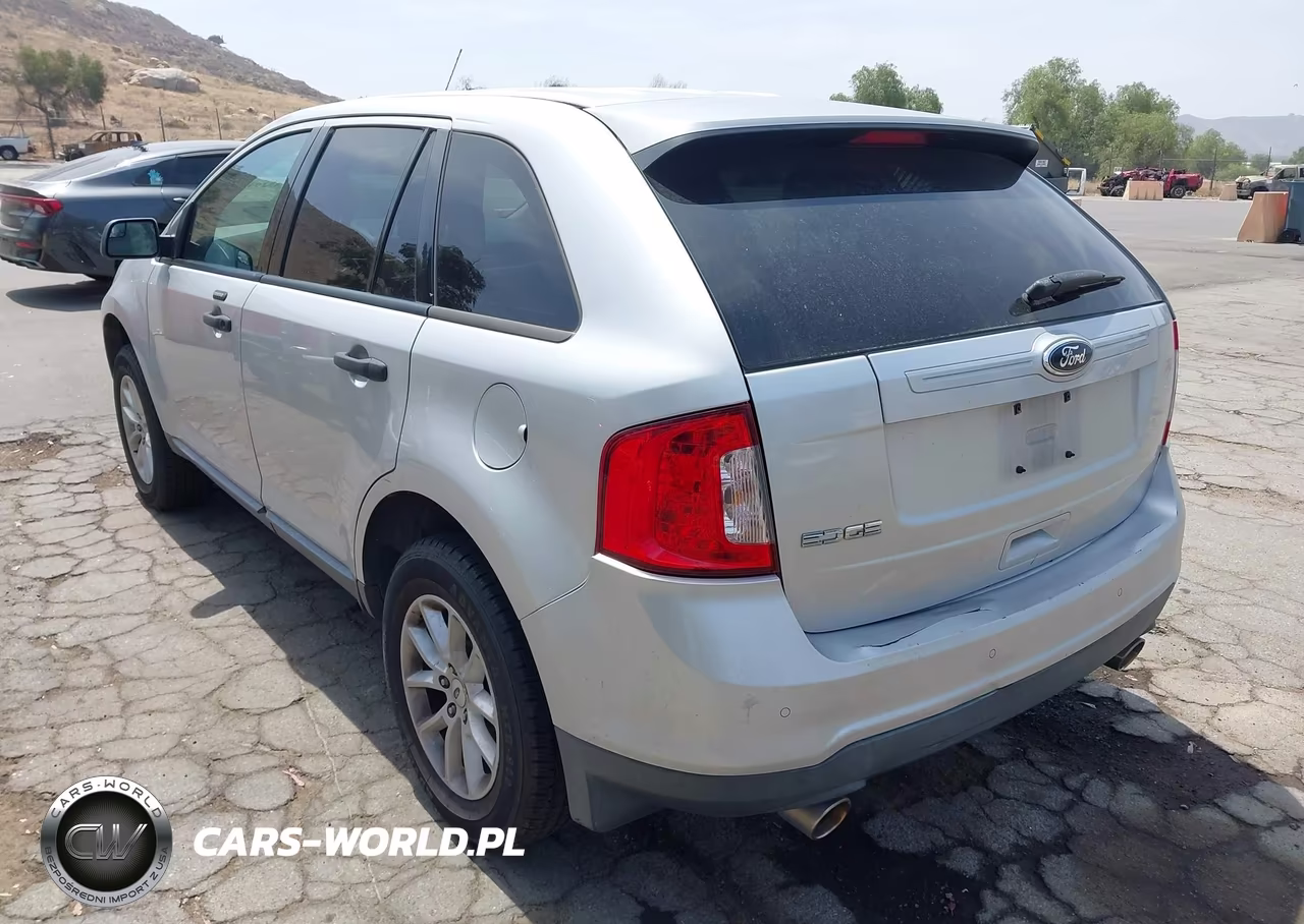 2013 Ford Edge Se VIN:2FMDK3GC3DBE03760 - 3