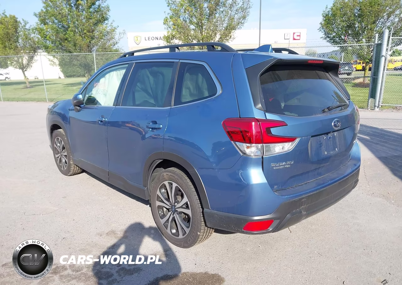 2022 Subaru Forester Limited VIN:JF2SKANC2NH504507 - 3
