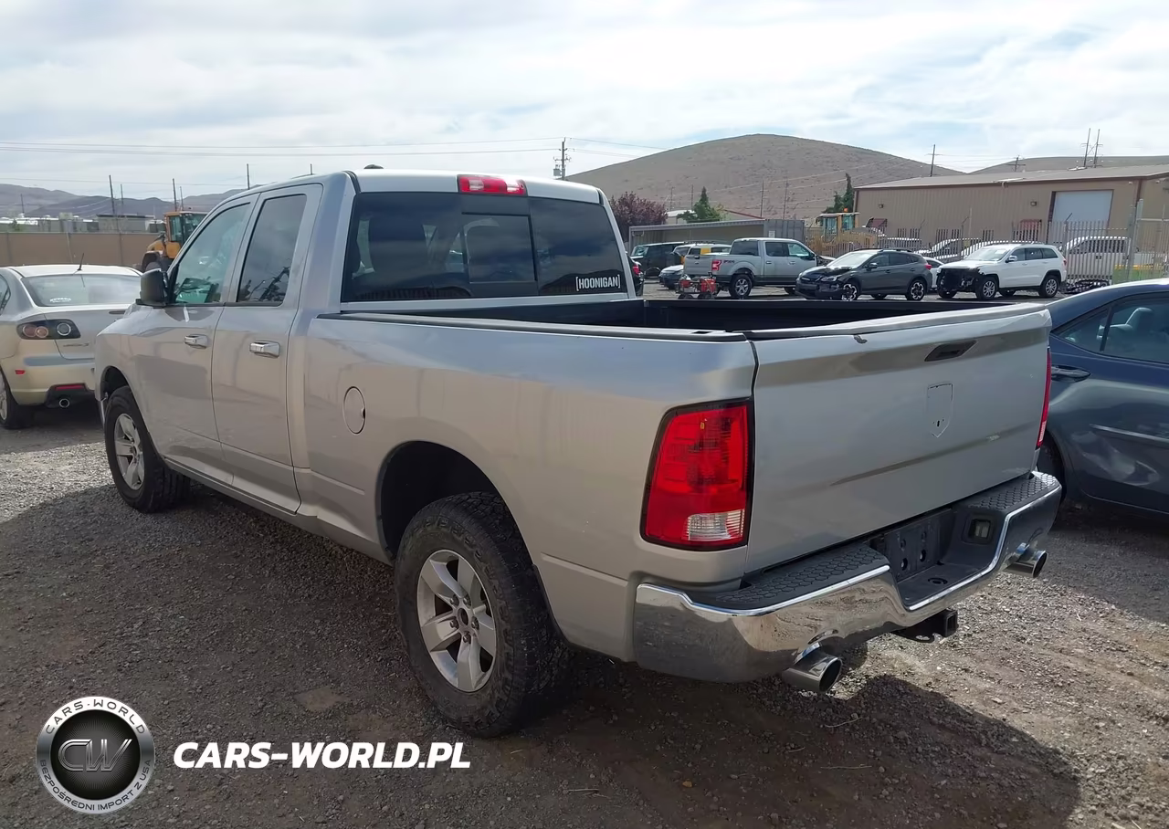 2015 Ram 1500 Big Horn VIN:1C6RR7GTXFS661593 - 3