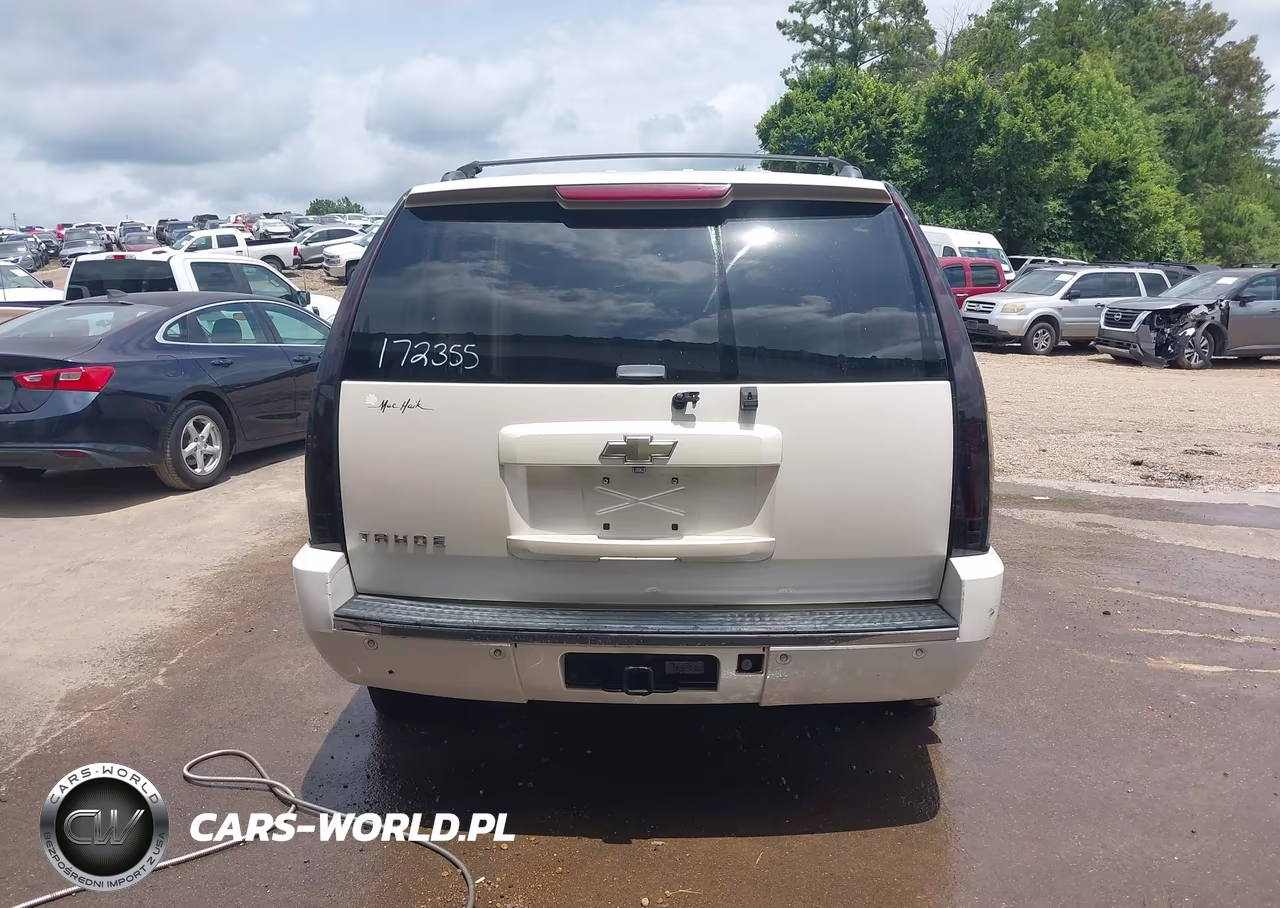 2009 Chevrolet Tahoe Ltz VIN:1GNFC33J79R172355 - 16