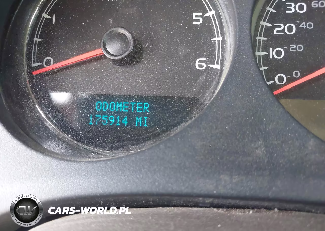 2009 Chevrolet Tahoe Ltz VIN:1GNFC33J79R172355 - 7