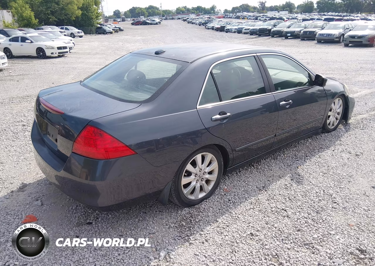 2007 Honda Accord 3.0 Ex VIN:1HGCM665X7A011066 - 4
