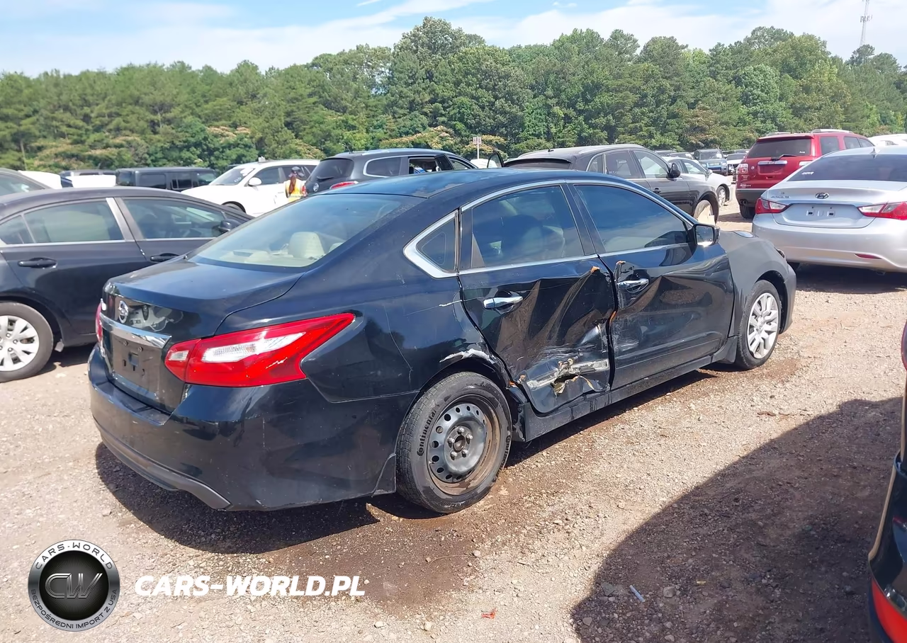 2016 Nissan Altima 2.5 S VIN:1N4AL3AP7GC188619 - 4
