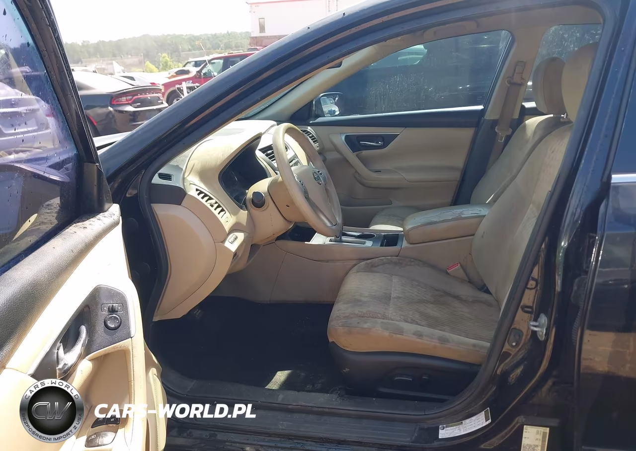 2016 Nissan Altima 2.5 S VIN:1N4AL3AP7GC188619 - 5