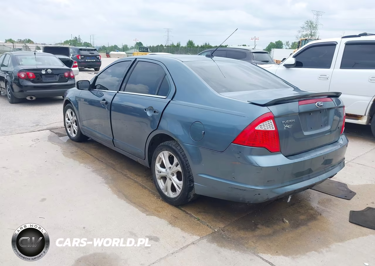2012 Ford Fusion Se VIN:3FAHP0HA2CR310317 - 3