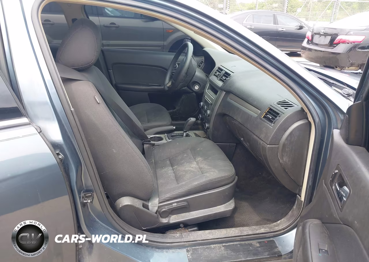 2012 Ford Fusion Se VIN:3FAHP0HA2CR310317 - 5
