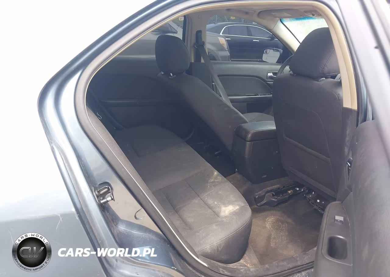 2012 Ford Fusion Se VIN:3FAHP0HA2CR310317 - 8